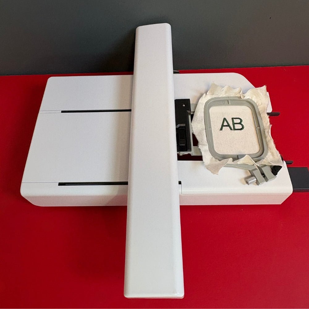 bernette b70 Deco mit Stickmodul Gebrauchtmodell - Nähmaschinen SCHWAAK