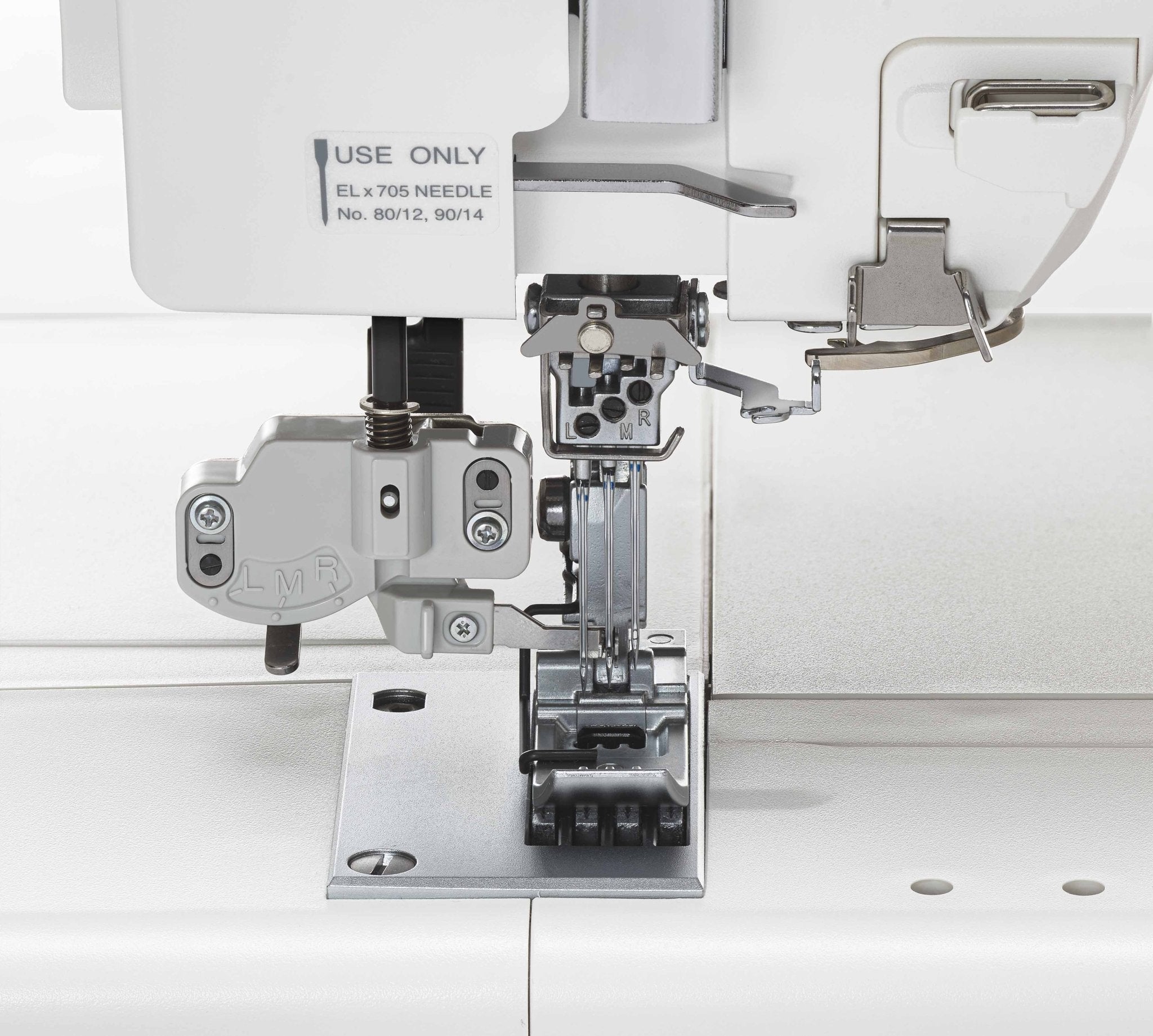 elna eXtend Covermax Coverstitch - Nähmaschinen SCHWAAK