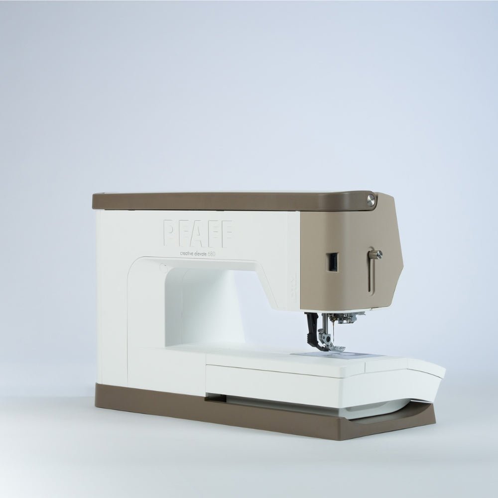 Pfaff creative performance 680 - Nähmaschinen Schwaak GmbH