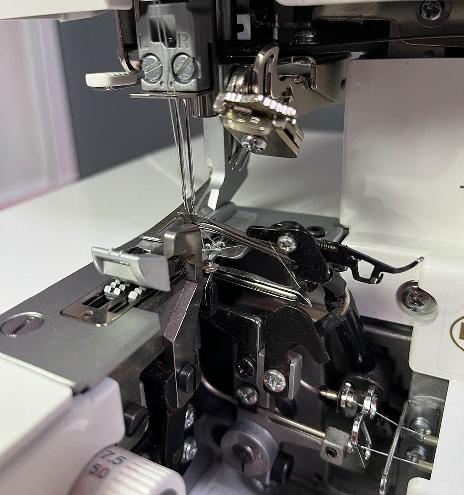 Versandrückläufer baby lock enlighten SE Overlock - Nähmaschinen SCHWAAK