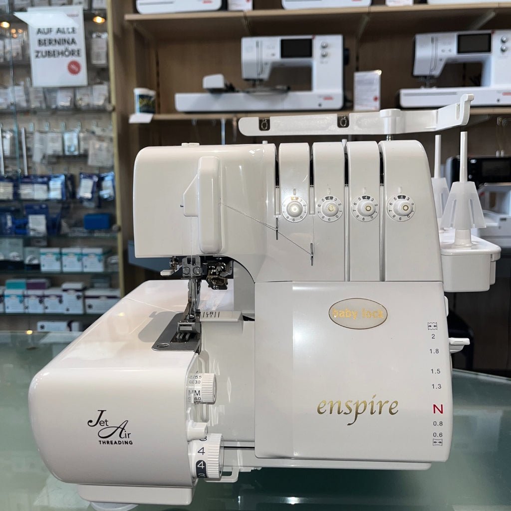 baby lock enspire Overlock Gebrauchtmodell aus Austellung - Nähmaschinen SCHWAAK