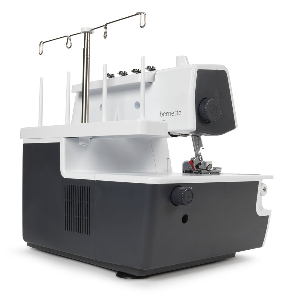 Bernette B44 Funlock - Overlock - Nähmaschinen SCHWAAK