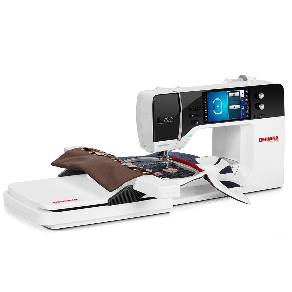 Bernina B 790 Plus mit SDT Stickmodul - Nähmaschinen SCHWAAK
