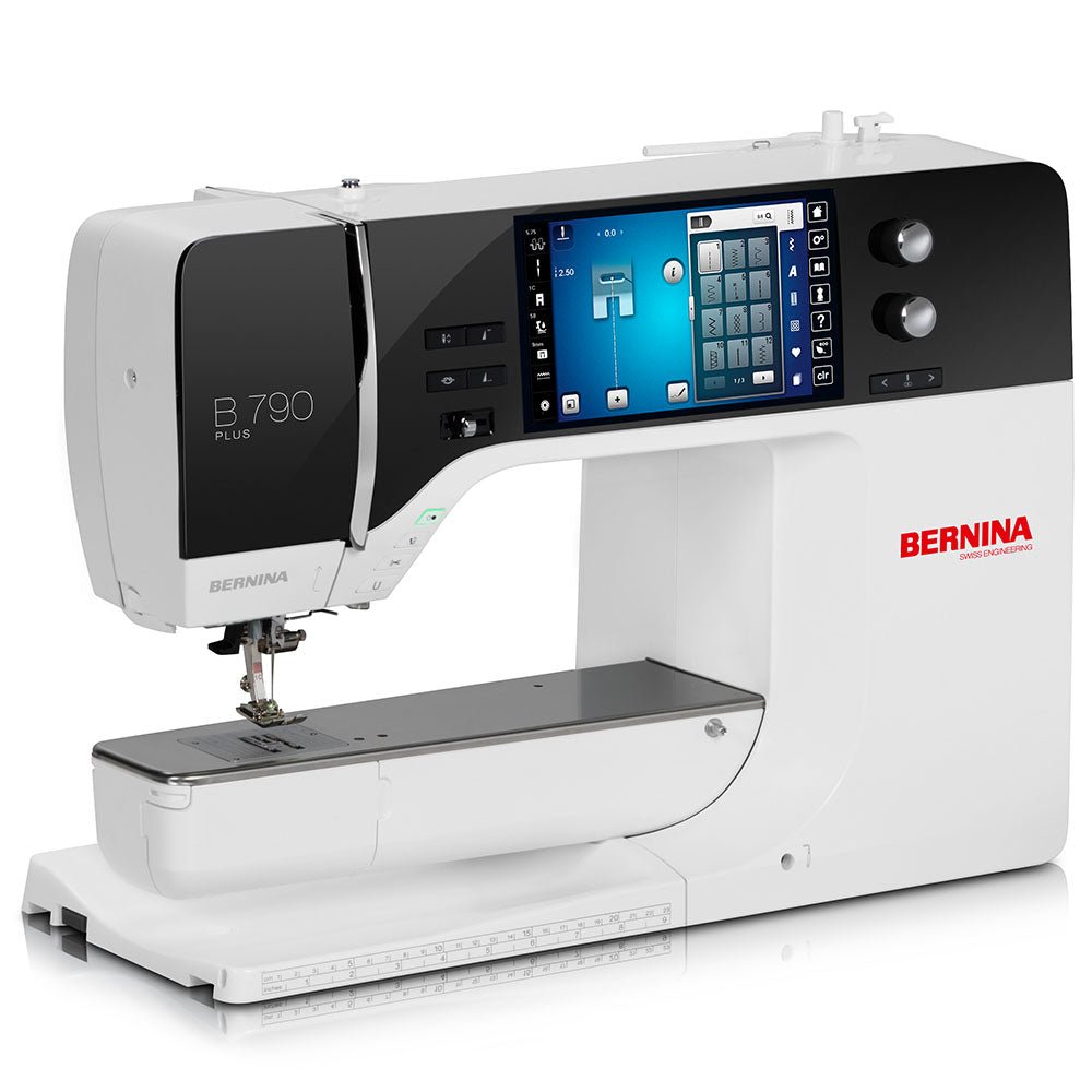 Bernina B 790 Plus mit SDT Stickmodul - Nähmaschinen SCHWAAK
