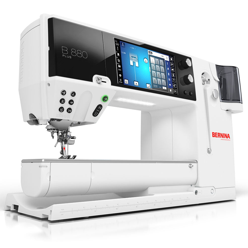 Bernina B 880 Plus mit SDT Stickmodul - Nähmaschinen SCHWAAK