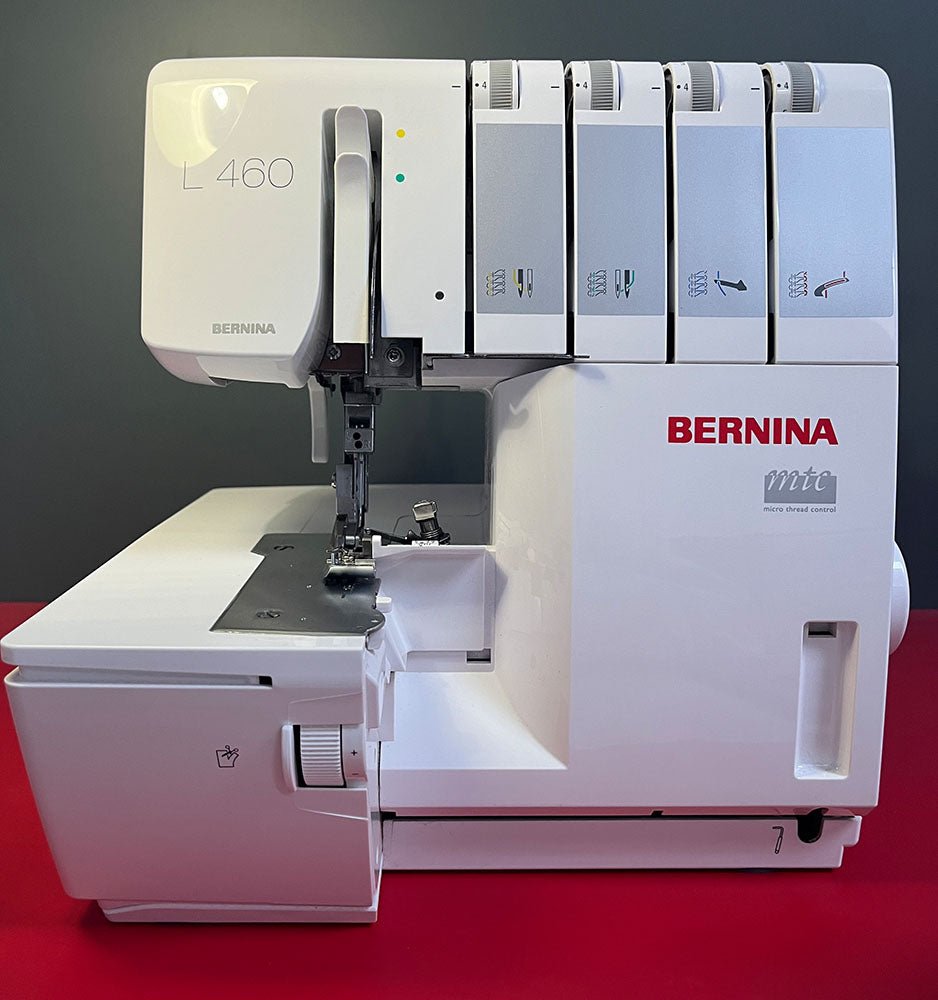 Bernina L 460 Overlock Gebrauchtmodell - Nähmaschinen SCHWAAK